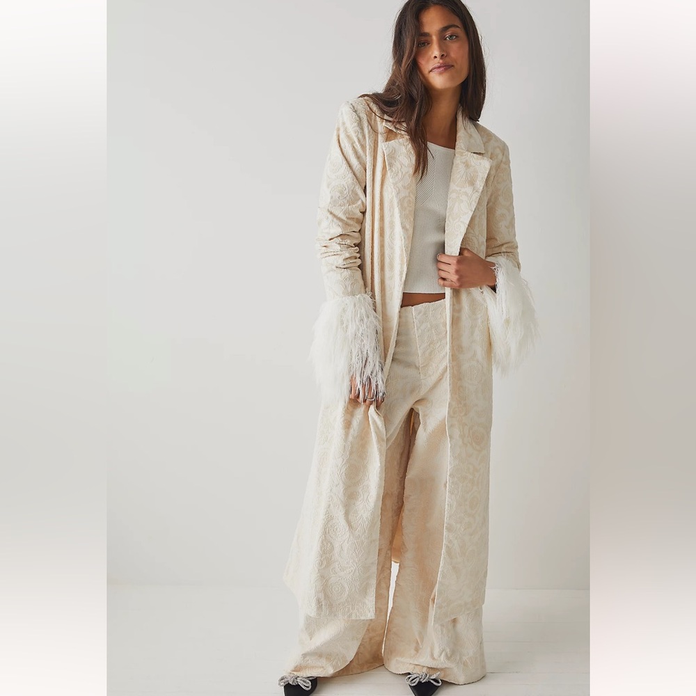 Bali Margot Suit Set Size 10
